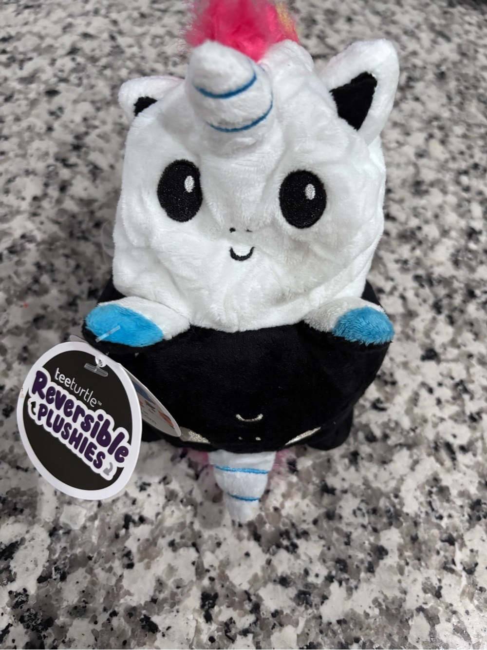 TEETURTLE REVERSIBLE UNICORN PLUSHIE (RAINBOW MANE)